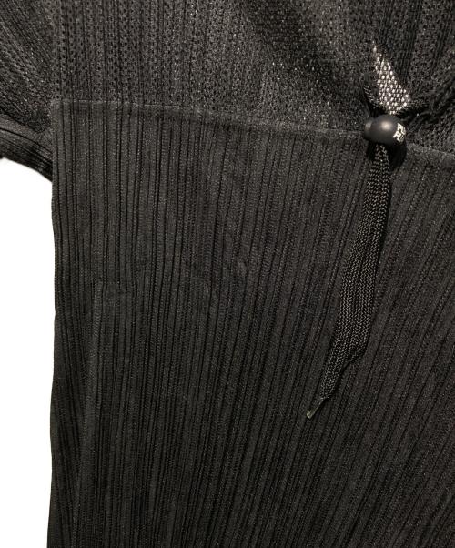 PLEATS PLEASE（プリーツプリーズ）PLEATS PLEASE (プリーツプリーズ) メッシュプリーツフーディ ブラック サイズ:3の古着・服飾アイテム
