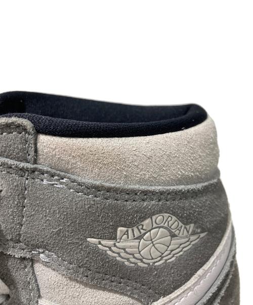 NIKE（ナイキ）NIKE (ナイキ) AIR JORDAN 1 RETRO HIGH OG ハイカットスニーカー ホワイト×グレー サイズ:26.5の古着・服飾アイテム