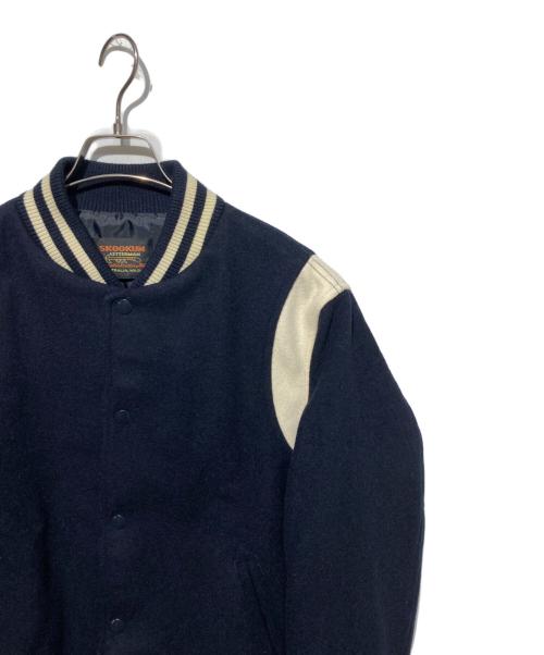 skookum（スクーカム）skookum (スクーカム) SHOULDER STRIPE VARSITY STADIUM AWARD JACKET ネイビー サイズ:Mの古着・服飾アイテム