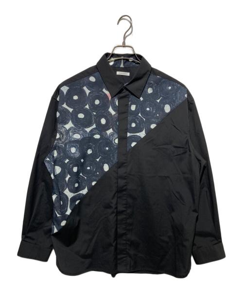 HERALBONY（ヘラルボニー）HERALBONY (ヘラルボニー) デザインシャツ(ショルダー切替) 「無題(丸)」 ブラック サイズ:Fの古着・服飾アイテム