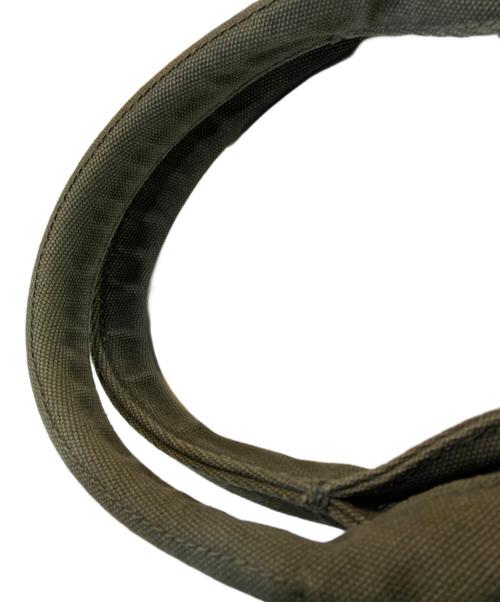 PRADA（プラダ）PRADA (プラダ) カナパ スタッズトートバッグ カーキの古着・服飾アイテム