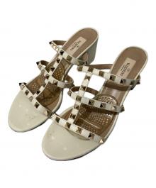 VALENTINO GARAVANI（ヴァレンティノ・ガラヴァーニ）の古着「スタッズサンダル」｜ベージュ