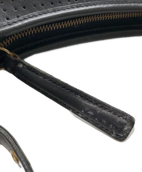 COACH（コーチ）COACH (コーチ) パンチングレザーワンショルダーバッグ ブラックの古着・服飾アイテム