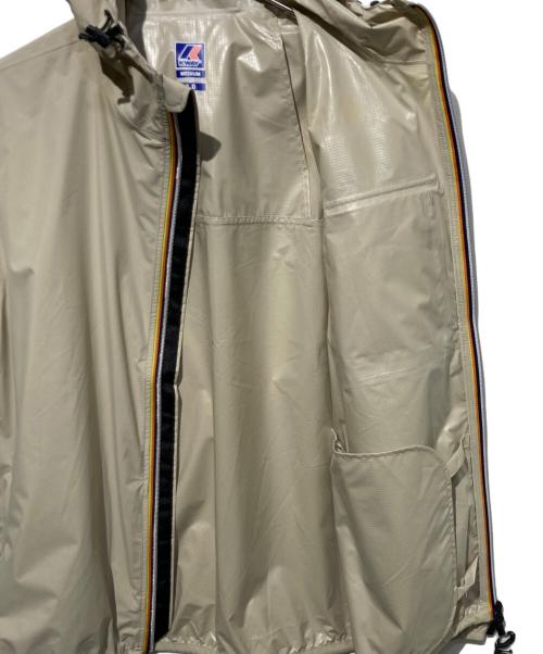 K-WAY（ケイウェイ）K-WAY (ケイウェイ) ナイロンジャケット ベージュ サイズ:Mの古着・服飾アイテム