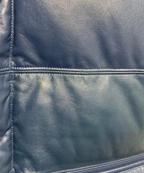 A BATHING APE（ア ベイシング エイプ）A BATHING APE (ア ベイシング エイプ) レザーダウンジャケット ネイビー サイズ:Lの古着・服飾アイテム