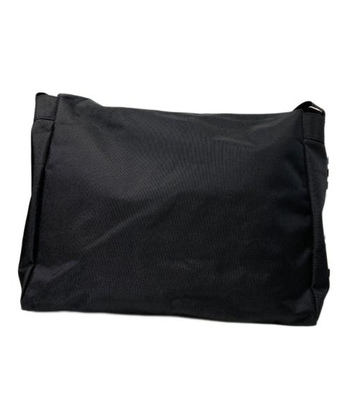 FRED PERRY（フレッドペリー）FRED PERRY (フレッドペリー) COMME des GARCONS SHIRT (コムデギャルソンシャツ) メッセンジャーバッグの古着・服飾アイテム