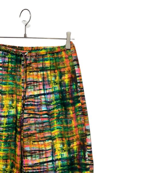 HERALBONY（ヘラルボニー）HERALBONY (ヘラルボニー) サテンパンツ「無題」 マルチカラー サイズ:Fの古着・服飾アイテム