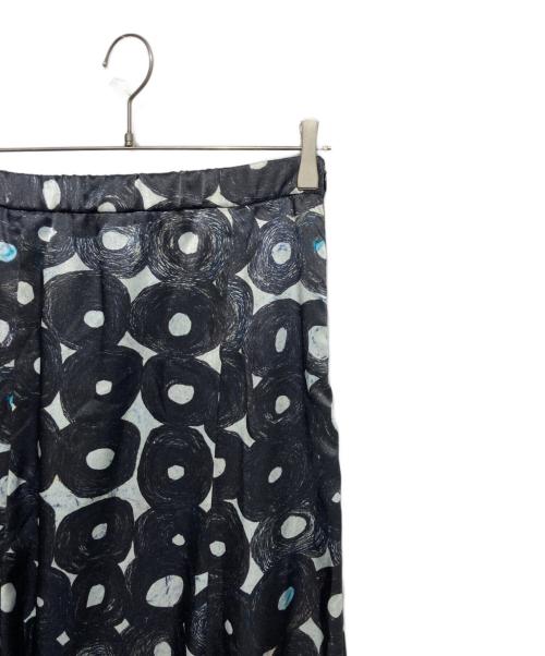 HERALBONY（ヘラルボニー）HERALBONY (ヘラルボニー) サテンスカート 「無題(丸)」 ブラック サイズ:Sの古着・服飾アイテム