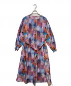 HERALBONYヘラルボニー）の古着「クルーネックワンピース「I like music. I like dancing.」」｜パープル