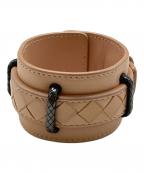 BOTTEGA VENETAボッテガベネタ）の古着「レザーバングル」｜ピンク