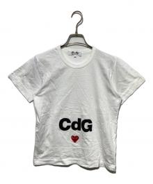PLAY COMME des GARCONS×CDG（プレイコムデギャルソン×シーディージー）の古着「ハートロゴプリントTシャツ」｜ホワイト
