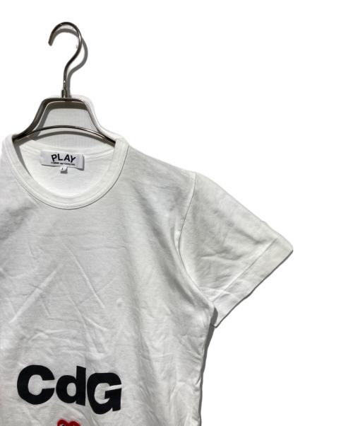PLAY COMME des GARCONS（プレイコムデギャルソン）PLAY COMME des GARCONS (プレイコムデギャルソン) CDG (シーディージー) ハートロゴプリントTシャツ ホワイト サイズ:Lの古着・服飾アイテム