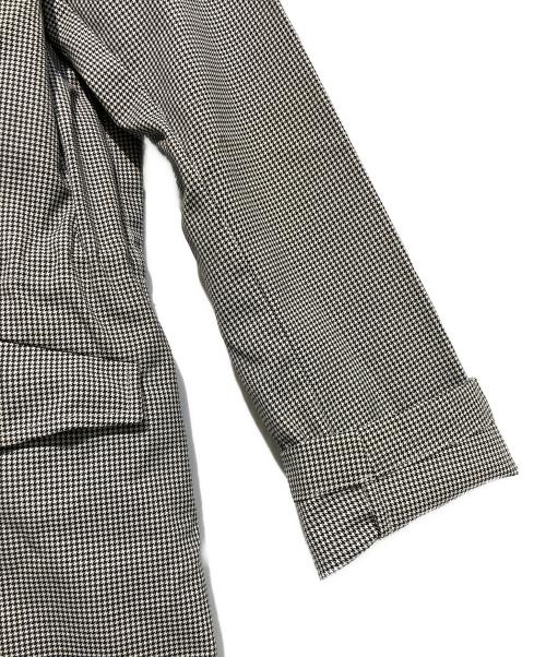 HERNO（ヘルノ）HERNO (ヘルノ) 千鳥柄フーデッドコート グレー サイズ:44の古着・服飾アイテム
