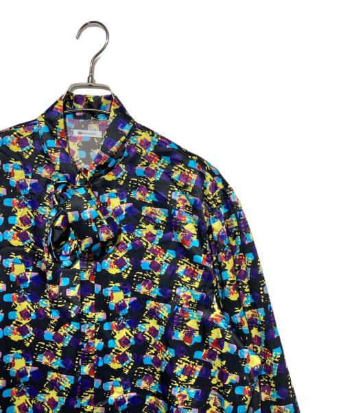 HERALBONY（ヘラルボニー）HERALBONY (ヘラルボニー) サテンボウタイブラウス「タイトル不明」 ブラック サイズ:Fの古着・服飾アイテム