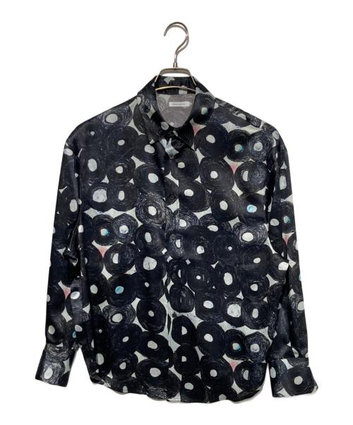 HERALBONY（ヘラルボニー）HERALBONY (ヘラルボニー) サテンシャツブラウス「(無題)(丸)」 グレー×ブラック サイズ:Freeの古着・服飾アイテム