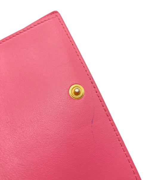 BOTTEGA VENETA（ボッテガベネタ）BOTTEGA VENETA (ボッテガベネタ) カセット マキシイントレチャート コンパクトウォレット ピンクの古着・服飾アイテム