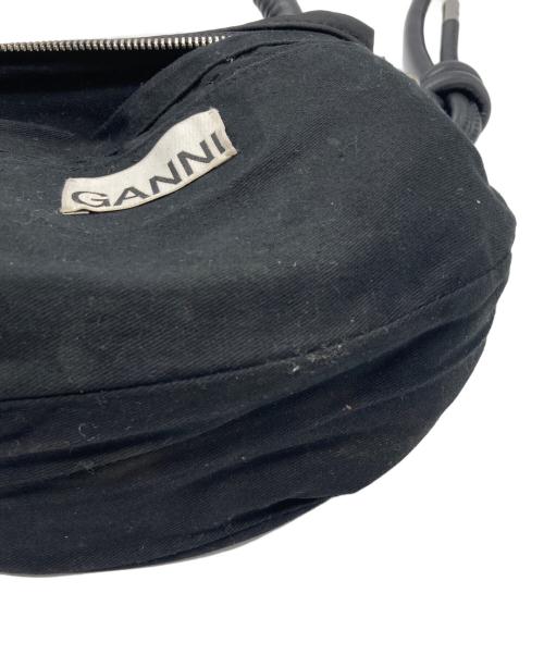GANNI（ガニー）GANNI (ガニー) KNOT MINI BAG ブラックの古着・服飾アイテム