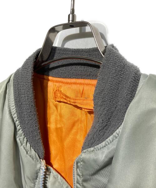 AVIREX（アヴィレックス）AVIREX (アヴィレックス) MA-1ジャケット オリーブ サイズ:Mの古着・服飾アイテム