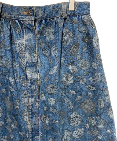 CHANEL（シャネル）CHANEL (シャネル) ココマーク・フラワープリント デニムスカート ブルー サイズ:34の古着・服飾アイテム