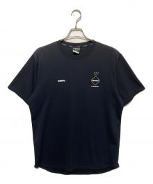 F.C.R.B.（エフシーレアルブリストル）の古着「MULTI COLOR LOGO S/S TOP」｜ブラック