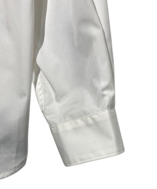 HERALBONY（ヘラルボニー）HERALBONY (ヘラルボニー) デザインシャツ（ショルダー切替）ホワイト「（無題）（丸）」 ホワイト×ネイビー サイズ:Fの古着・服飾アイテム