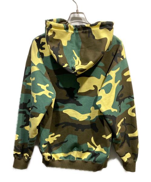 X-LARGE（エクストララージ）X-LARGE (エクストララージ) CAMO ZIP UP HOODED SWT オリーブ サイズ:Mの古着・服飾アイテム