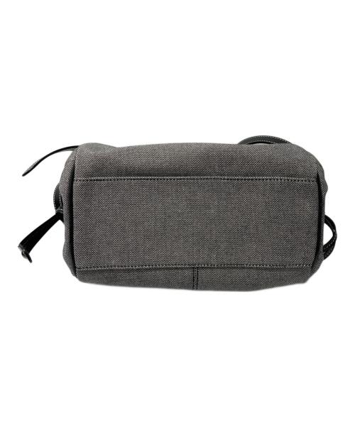 BURBERRY BLUE LABEL（バーバリー ブルー レーベル）BURBERRY BLUE LABEL (バーバリーロンドンブルーレーベル) ミニボストンバッグ グレー×ブラックの古着・服飾アイテム