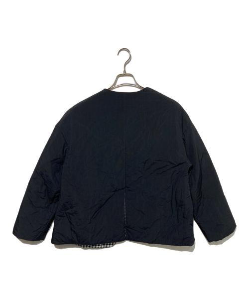 Veritecoeur（ヴェリテクール）Veritecoeur (ヴェリテクール) リバーシブルパテッドジャケット ブラック サイズ:Freeの古着・服飾アイテム