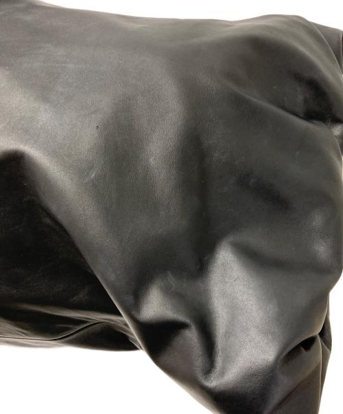 BOTTEGA VENETA（ボッテガベネタ）BOTTEGA VENETA (ボッテガベネタ) レザーバックパック ブラックの古着・服飾アイテム