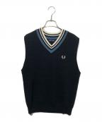 FRED PERRYフレッドペリー）の古着「CHEVRON TILDEN VEST」｜ブラック