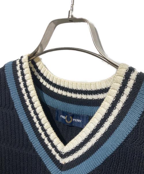 FRED PERRY（フレッドペリー）FRED PERRY (フレッドペリー) CHEVRON TILDEN VEST ブラック サイズ:Sの古着・服飾アイテム
