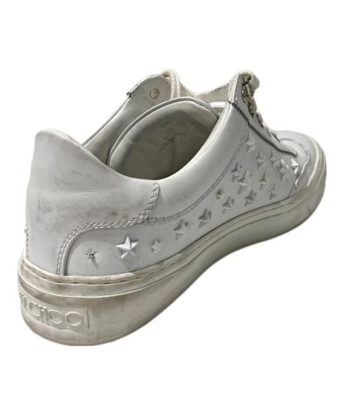 JIMMY CHOO（ジミーチュウ）JIMMY CHOO (ジミーチュウ) スタースタッズスニーカー ホワイト サイズ:41の古着・服飾アイテム
