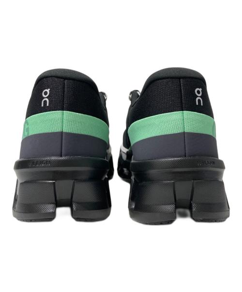 on（オン）On (オン) Cloudmonster 2 ローカットスニーカー ブラック サイズ:27の古着・服飾アイテム