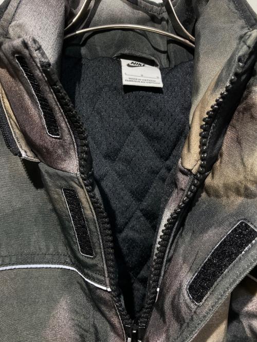 NIKE（ナイキ）NIKE (ナイキ) stussy (ステューシー) Primaloft Utility Jacket ユーティリティジャケット グレー サイズ:Lの古着・服飾アイテム