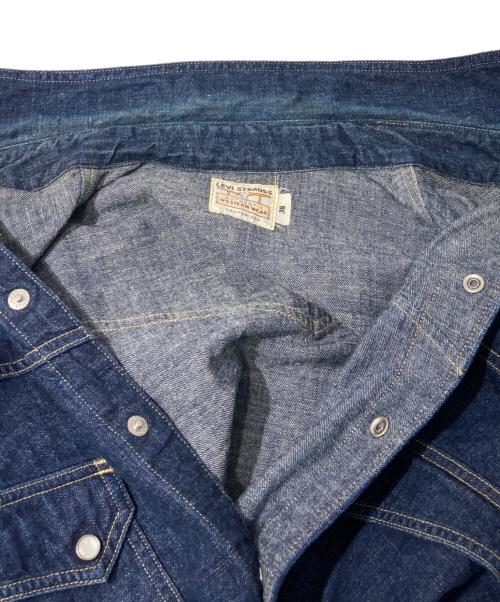 LEVI'S（リーバイス）LEVI'S (リーバイス) デニムウエスタンシャツ インディゴ サイズ:38の古着・服飾アイテム