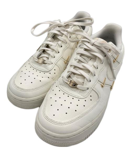 NIKE（ナイキ）NIKE (ナイキ) Air Force 1 '07 LX ホワイト サイズ:24.5cmの古着・服飾アイテム