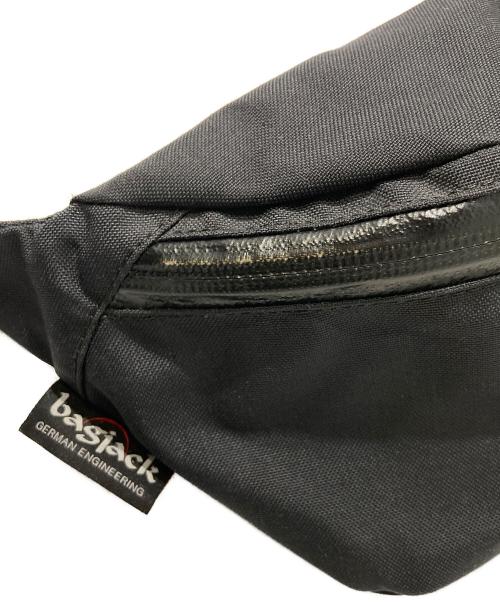 basiack（バジャック）basiack (バジャック) ボディーバッグ ブラックの古着・服飾アイテム