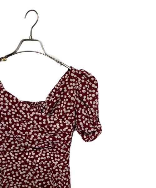 HER LIP TO（ハーリップトゥ）Her lip to (ハーリップトゥ) Cherry Pattern Cache-Coeur One-Piece レッド サイズ:XSの古着・服飾アイテム