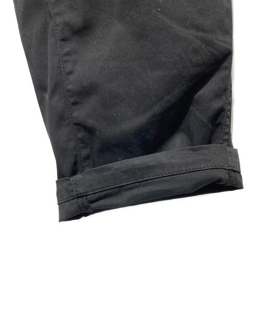 C.P COMPANY（シーピーカンパニー）C.P COMPANY (シーピーカンパニー) ストレッチサテンルーズフィットカーゴパンツ ブラック サイズ:42の古着・服飾アイテム