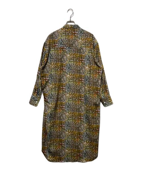 HERALBONY（ヘラルボニー）HERALBONY (ヘラルボニー) シャツワンピース「秋」 オリーブ サイズ:Fの古着・服飾アイテム