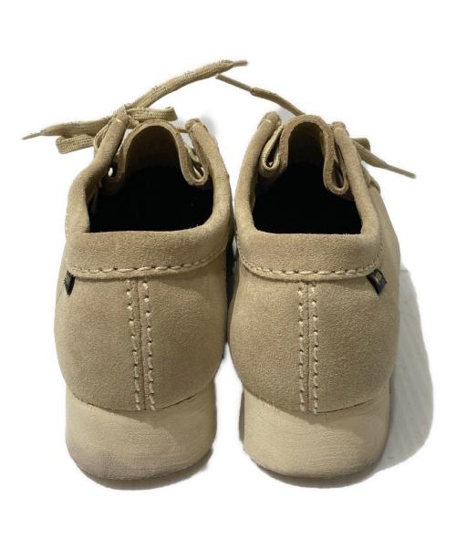 CLARKS（クラークス）CLARKS (クラークス) ワラビーブーツ ベージュ サイズ:23.5の古着・服飾アイテム