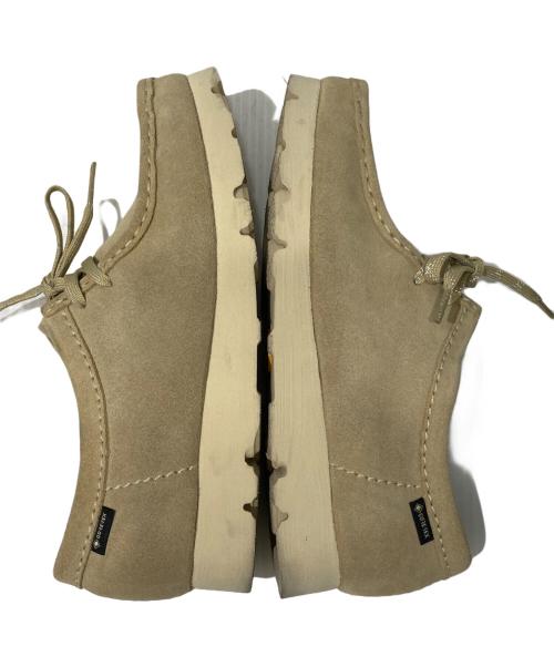 CLARKS（クラークス）CLARKS (クラークス) ワラビーブーツ ベージュ サイズ:23.5の古着・服飾アイテム