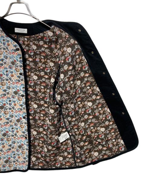 MACPHEE（マカフィー）MACPHEE (マカフィー) フローラルゴブラン ノーカラージャケット ベージュ サイズ:36の古着・服飾アイテム