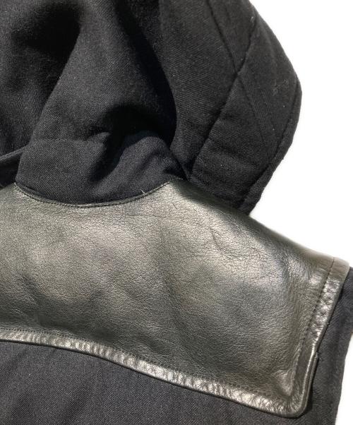 COMME des GARCONS JUNYA WATANABE MAN（コム デ ギャルソン ジュンヤ ワタナベ マン）COMME des GARCONS JUNYA WATANABE MAN (コム デ ギャルソン ジュンヤ ワタナベ マン) トグルボタン ダウンベスト ブラック サイズ:XSの古着・服飾アイテム