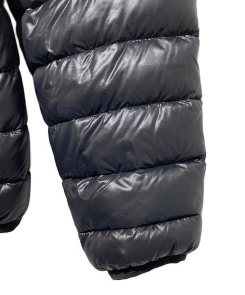 PRADA（プラダ）PRADA (プラダ) 三角プレートダウンジャケット ブラック サイズ:40の古着・服飾アイテム