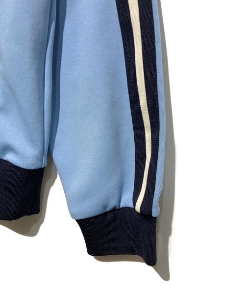 F.C.R.B.（エフシーレアルブリストル）F.C.R.B. (エフシーレアルブリストル) TRAINING TRACK JACKET ライトブルー サイズ:XXLの古着・服飾アイテム