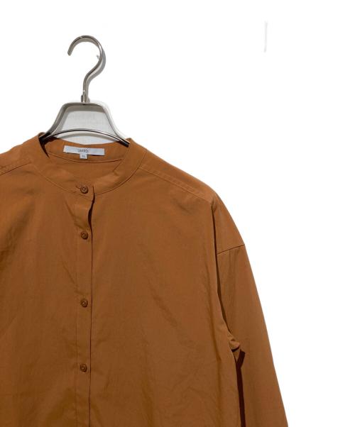 UN3D.（アンスリード）UN3D. (アンスリード) W TRIANGLE TUCK SH / ダブルトライアングルタックシャツ ブラウン サイズ:36の古着・服飾アイテム