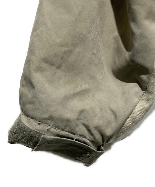 USED（ユーズド）USED (ユーズド) ECWCS GEN3 LEVEL7 プリマロフトジャケット カーキ サイズ:Medium Regularの古着・服飾アイテム