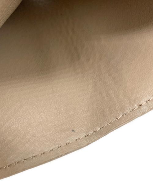 LOUIS VUITTON（ルイ ヴィトン）LOUIS VUITTON (ルイ ヴィトン) ポルトフォイユ・ヴィクトリーヌ コンパクトウォレット ベージュの古着・服飾アイテム