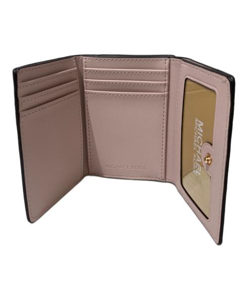 MICHAEL KORS（マイケル・コース）MICHAEL KORS (マイケル・コース) JET SET TRAVEL ウォレット ホワイト×ピンクの古着・服飾アイテム